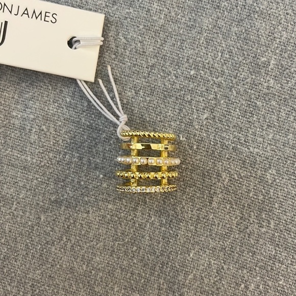 Uncommon James Accessories - Uncommon James ear cuff in gold